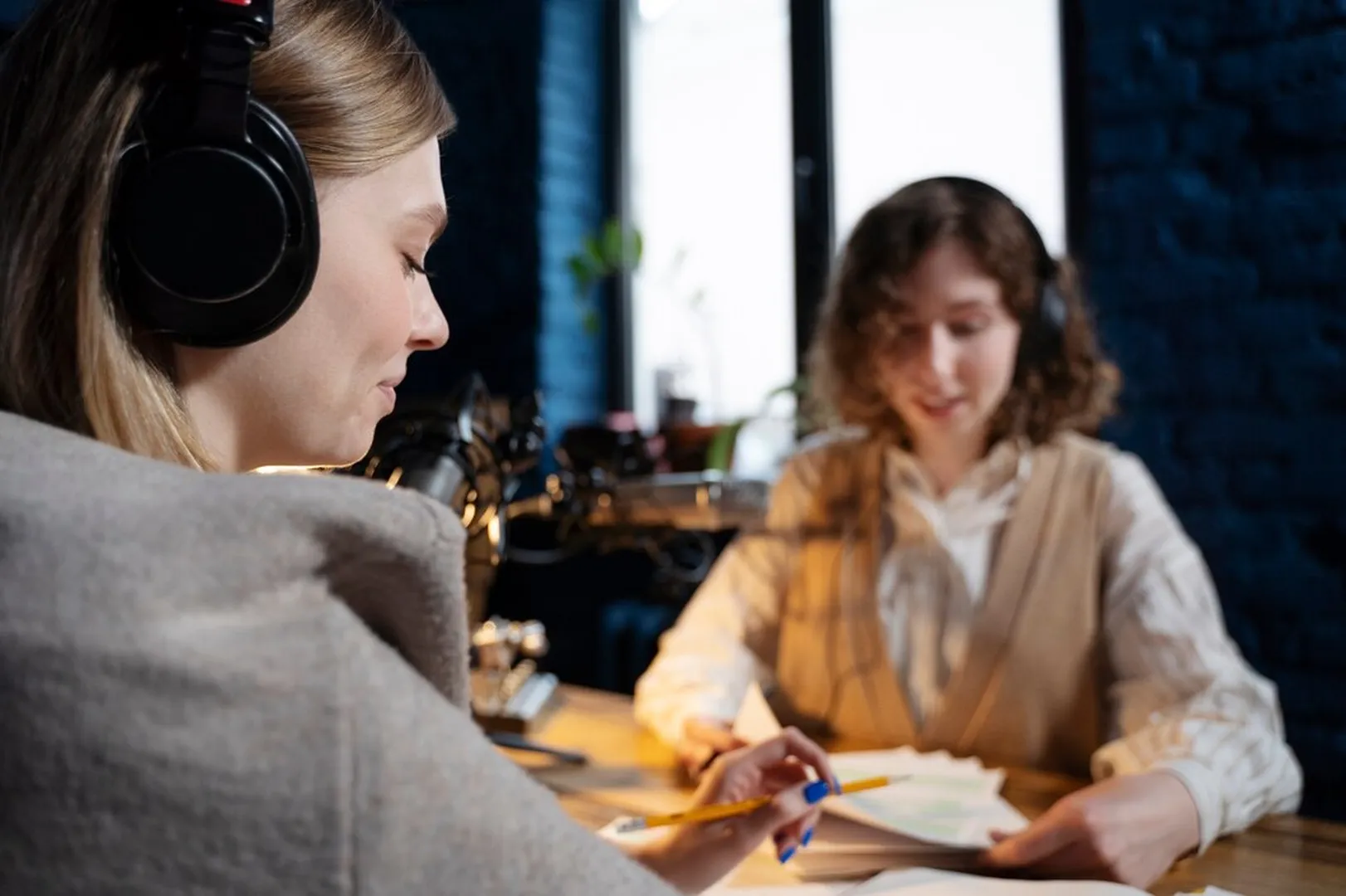 Simultaneous Interpreting: Why Do You Need Two Interpreters?